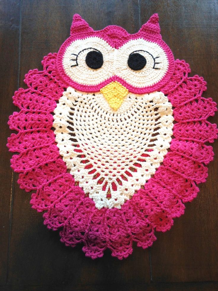idées de design tapis hibou tricoté
