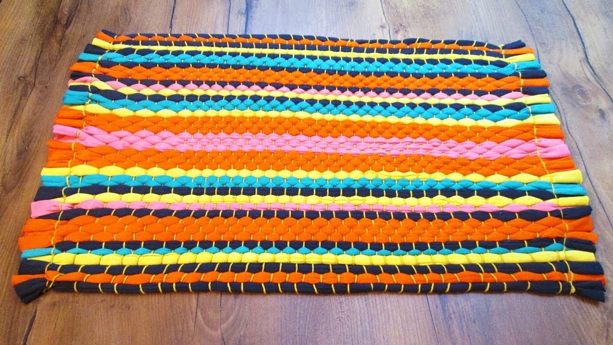 tapis de vieilles choses design
