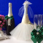 décorer des bouteilles de champagne pour des idées de mariage