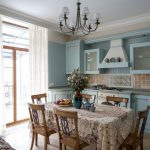tulle dans la cuisine dans le style de la provence
