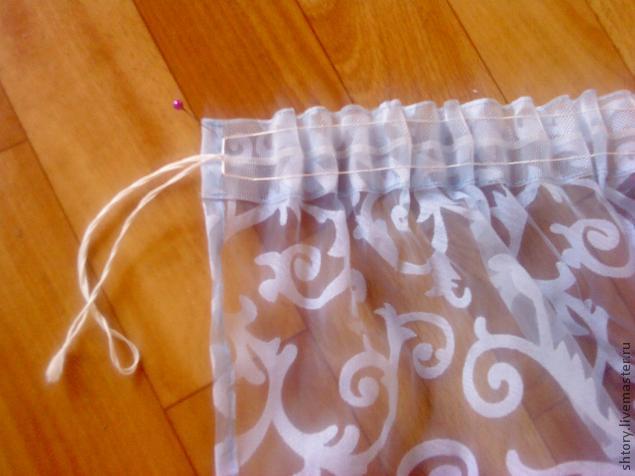coudre un ruban à un tulle