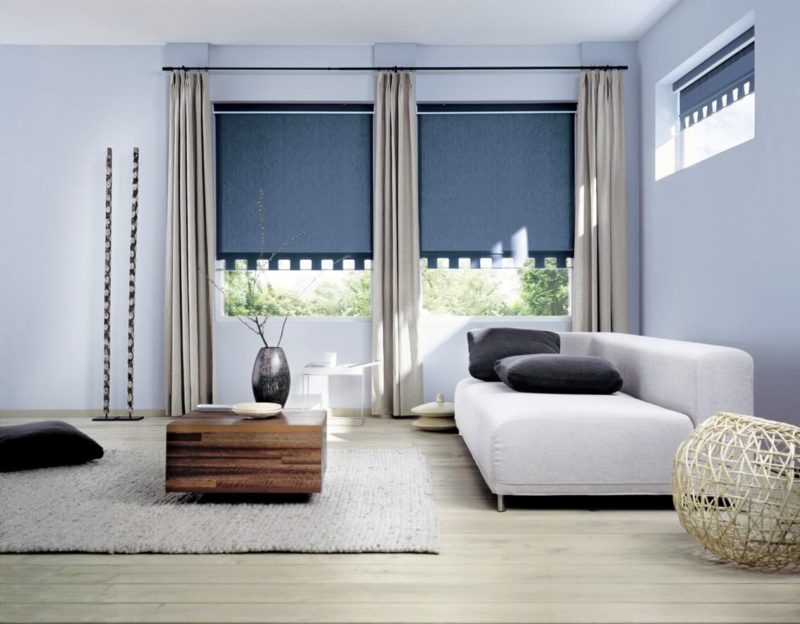 rideaux sur la fenêtre avec des idées de décoration de balcon