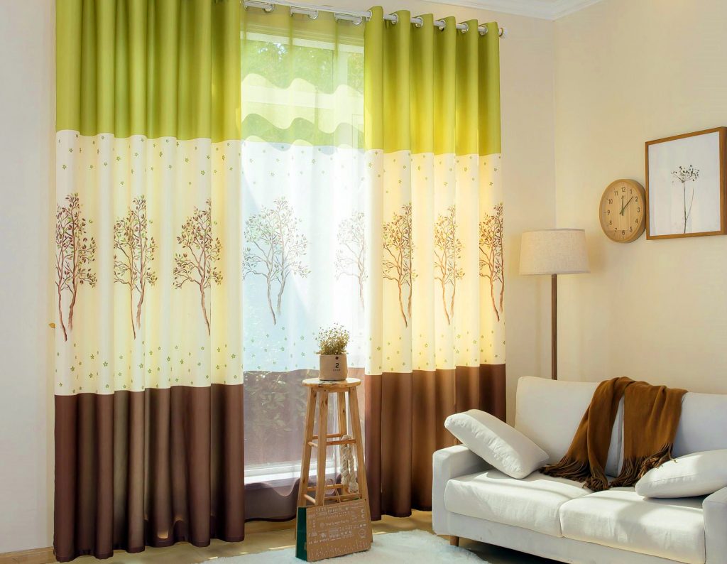 rideaux dans le salon