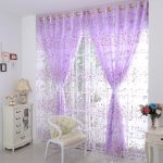comment ourler les rideaux et le tulle avec des fleurs