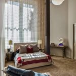 tulle dans le décor de la chambre