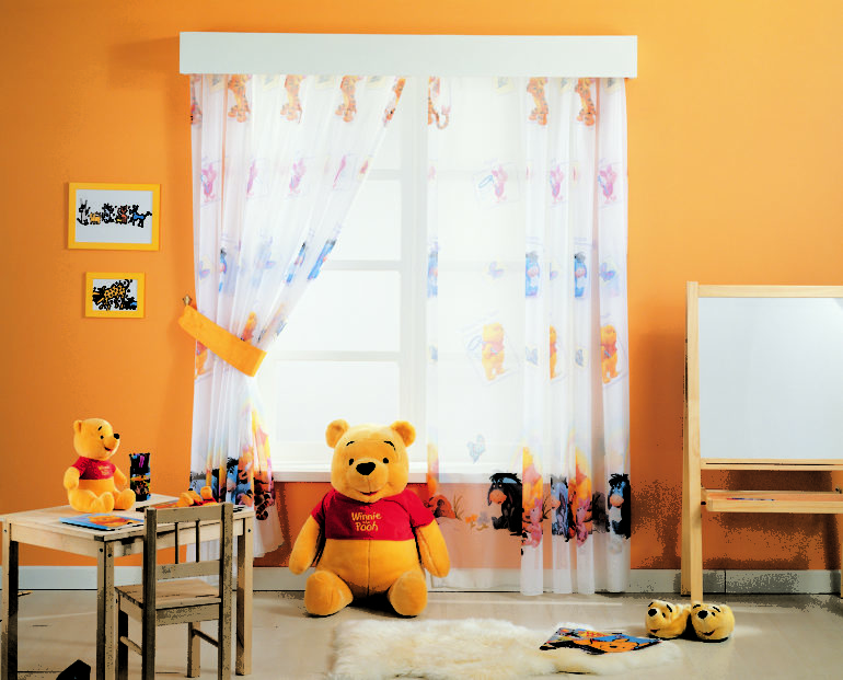 Tulle dans Winnie l'Ourson pour enfants