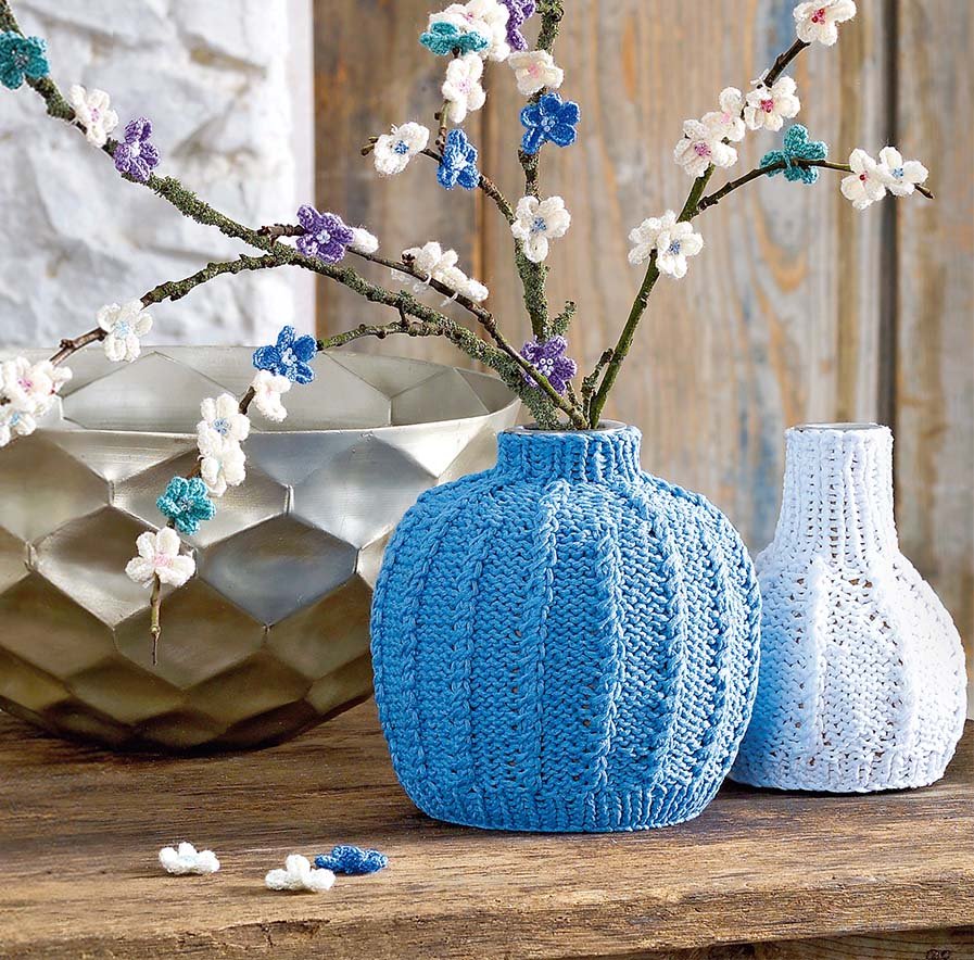 décor de vase tricoté