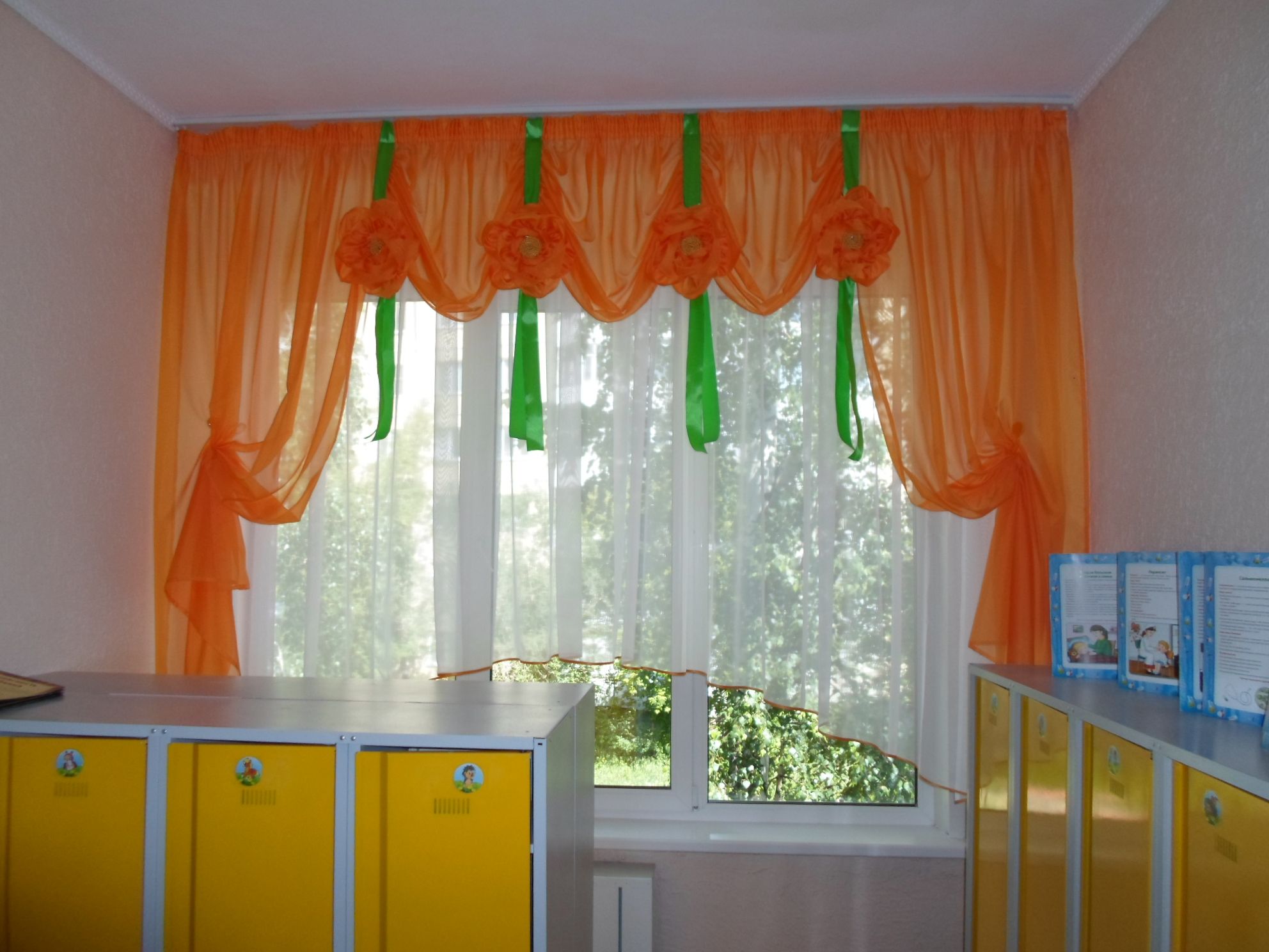 rideaux pour des idées de conception de jardin d'enfants