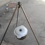 trépied pour chaudron