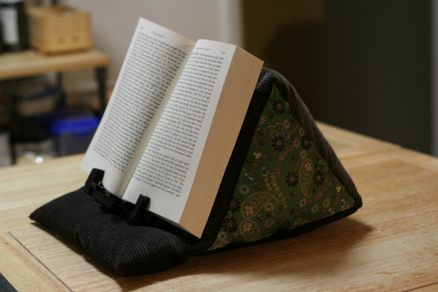 coussin porte-livre