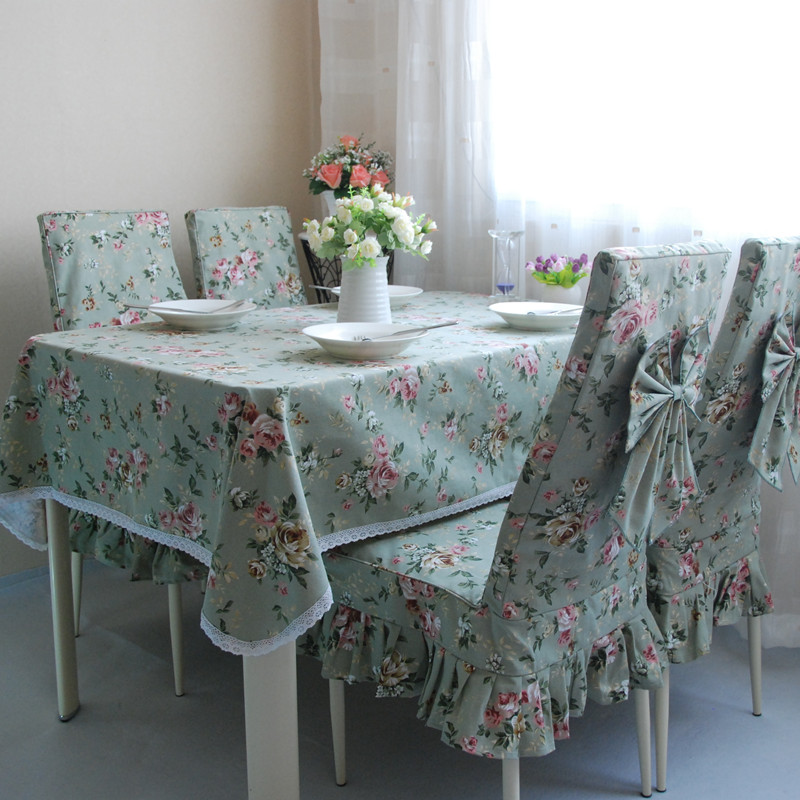 housses de chaise avec idées de décoration de dossier