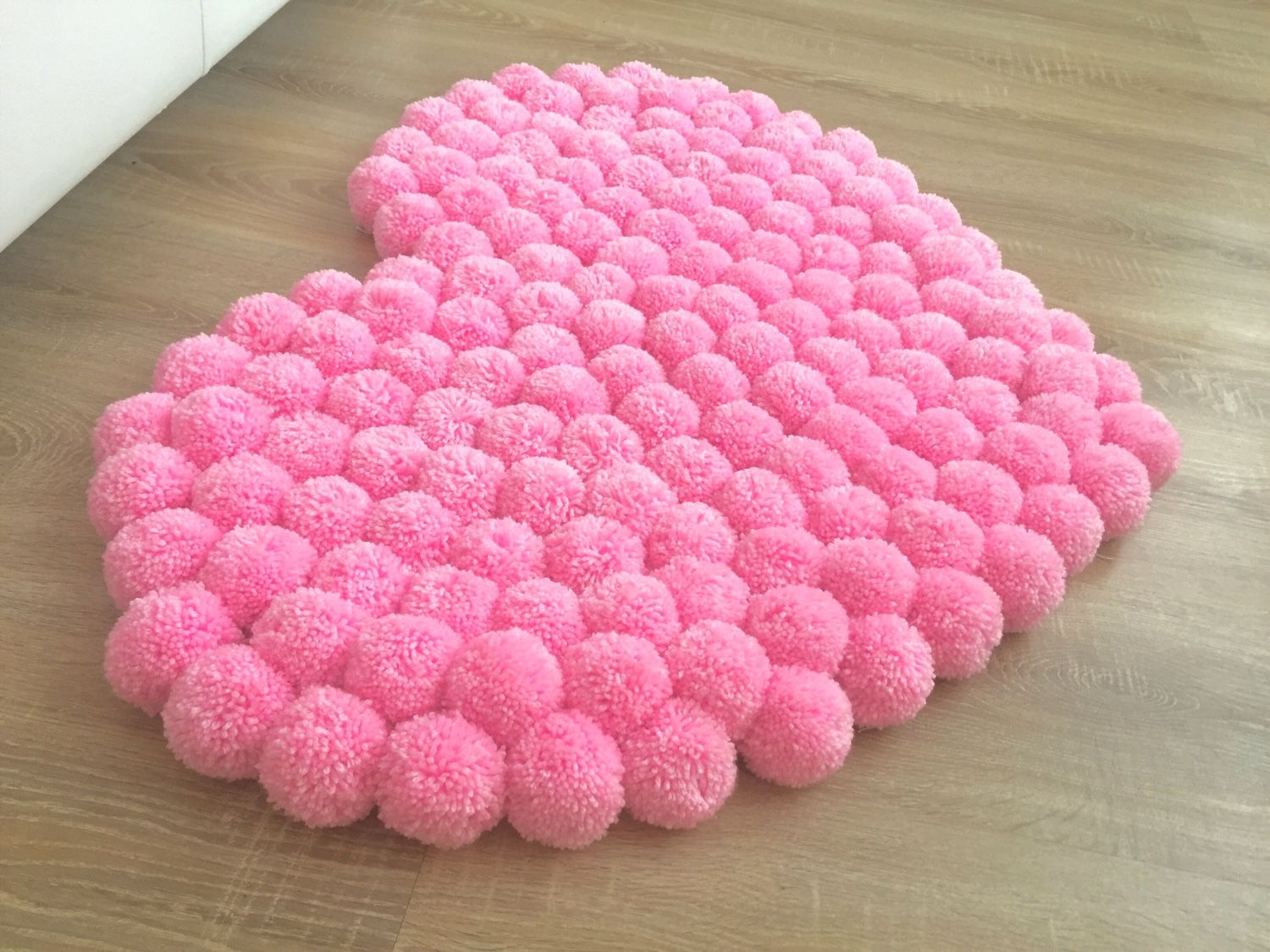 tapis coeur rose