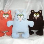 oreiller chat pattes douces
