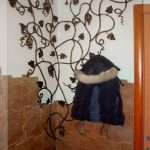 cintres forgés dans les idées de photo de couloir