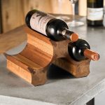 idées de photo de stand de bouteille de vin