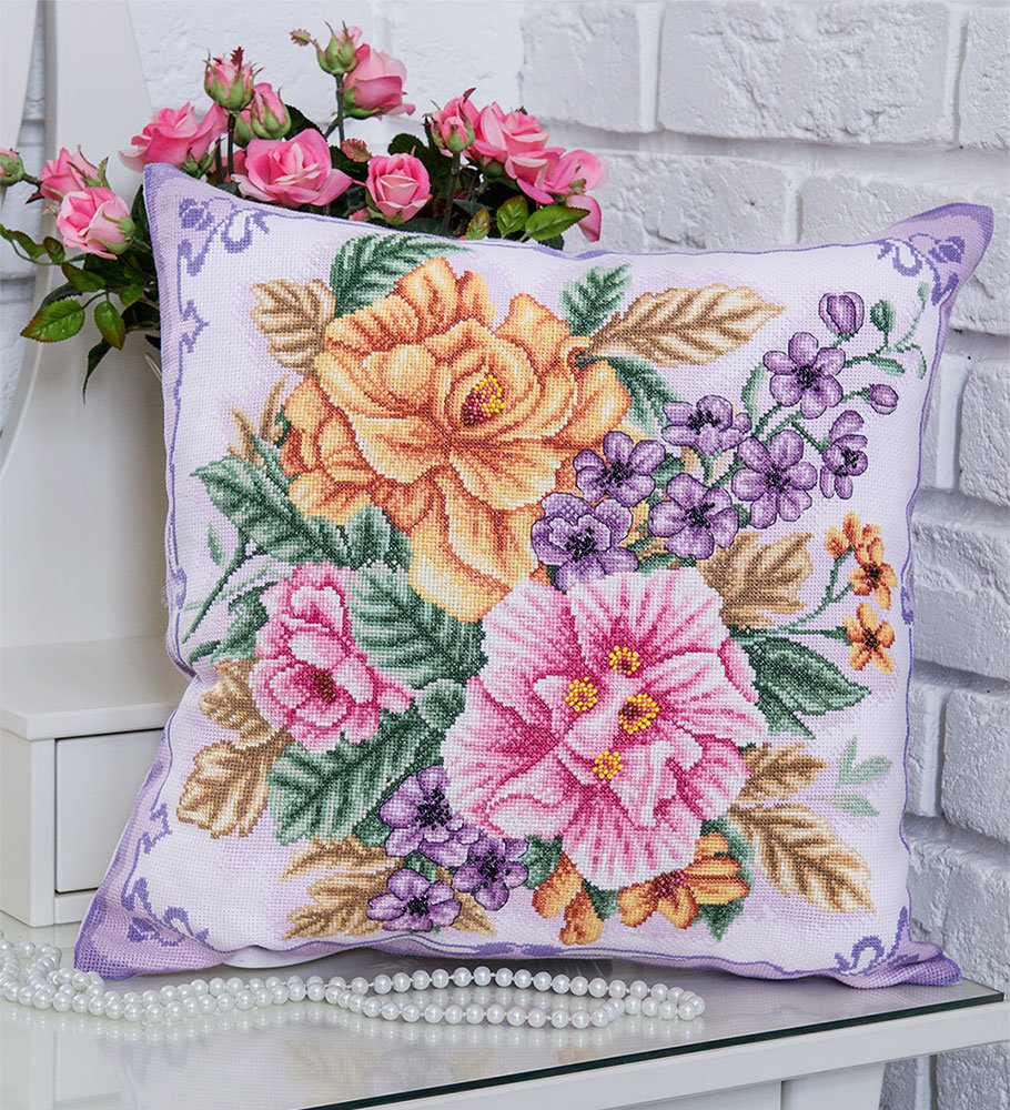 oreiller fleurs croisées