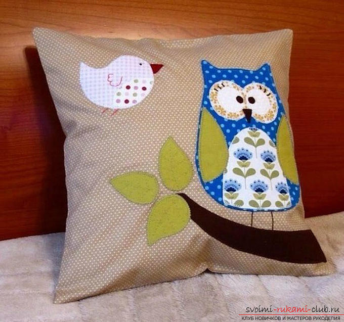 hibou oreiller applique
