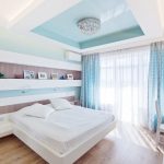 idées de design de plafond suspendu et de rideaux