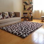 tapis à l'intérieur tacheté