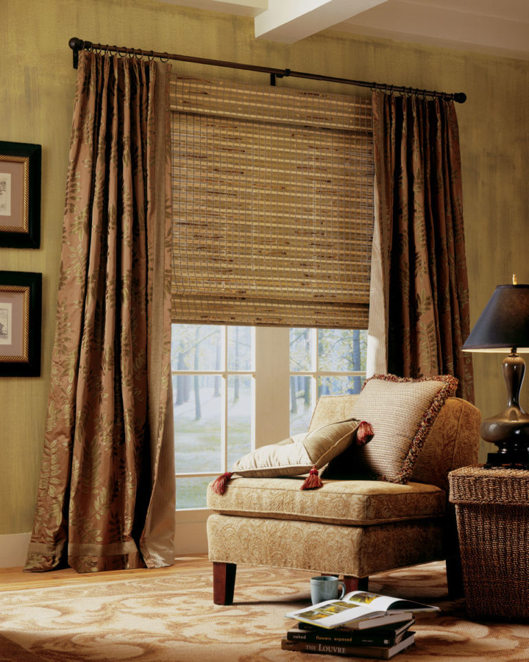 Roman curtains