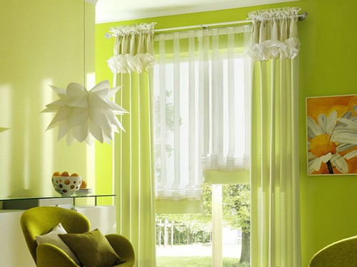 rideaux sur la décoration tirant