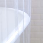 cortinas para a foto da decoração do banheiro