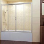 cortinas para a foto do banheiro