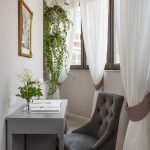 rideaux sur le balcon