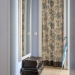 rideaux sur les espèces de décor de porte