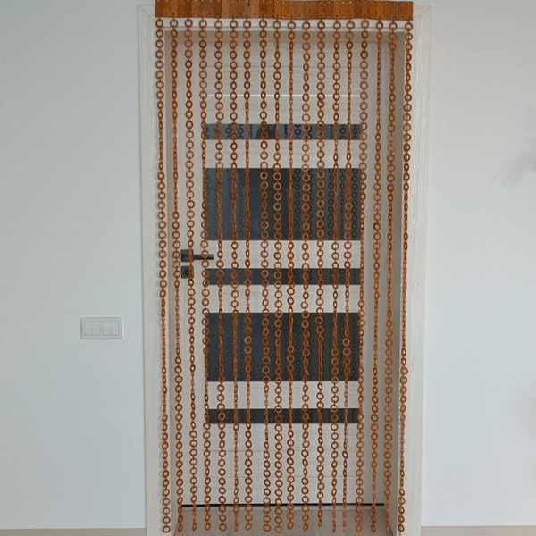 rideaux sur la porte