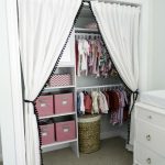 rideaux dans la conception du vestiaire