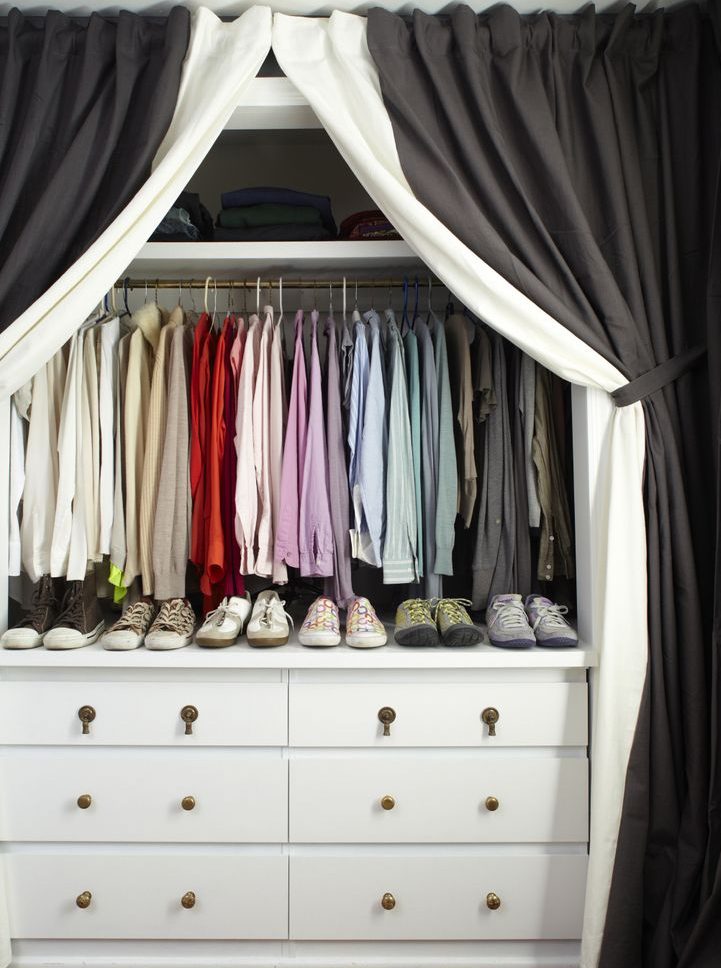 rideaux dans le vestiaire au lieu des portes