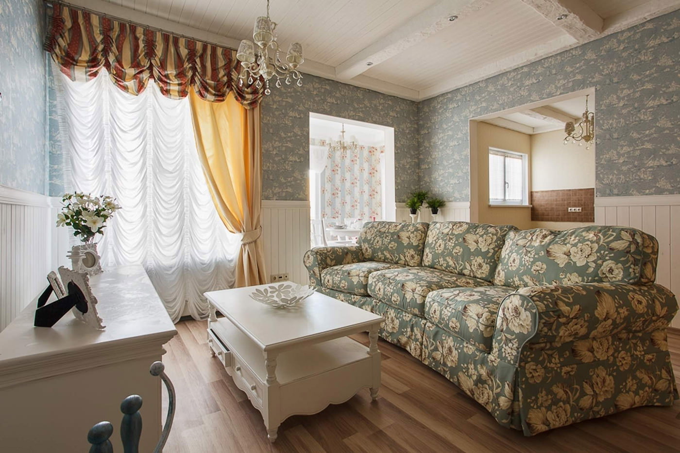 rideaux français dans le salon