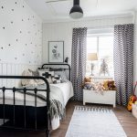rideaux dans la chambre d'une photo de conception d'un garçon adolescent