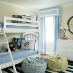 rideaux dans la chambre idées de décoration garçon adolescent