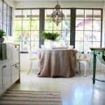nappe sur la conception de la photo de table