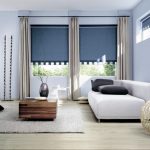 rideaux de draperie dans le hall