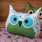 idées de photo hibou oreiller