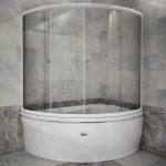 rideaux d'angle de salle de bain