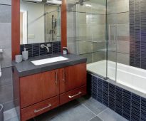 rideau de verre pour les options de salle de bain