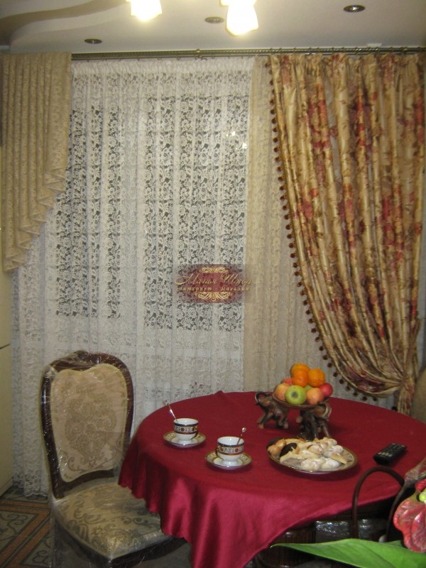 toile d'araignée en tulle dans la cuisine