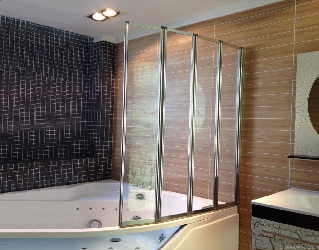 rideaux d'angle de salle de bain