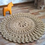 tapis tricotés dans l'appartement