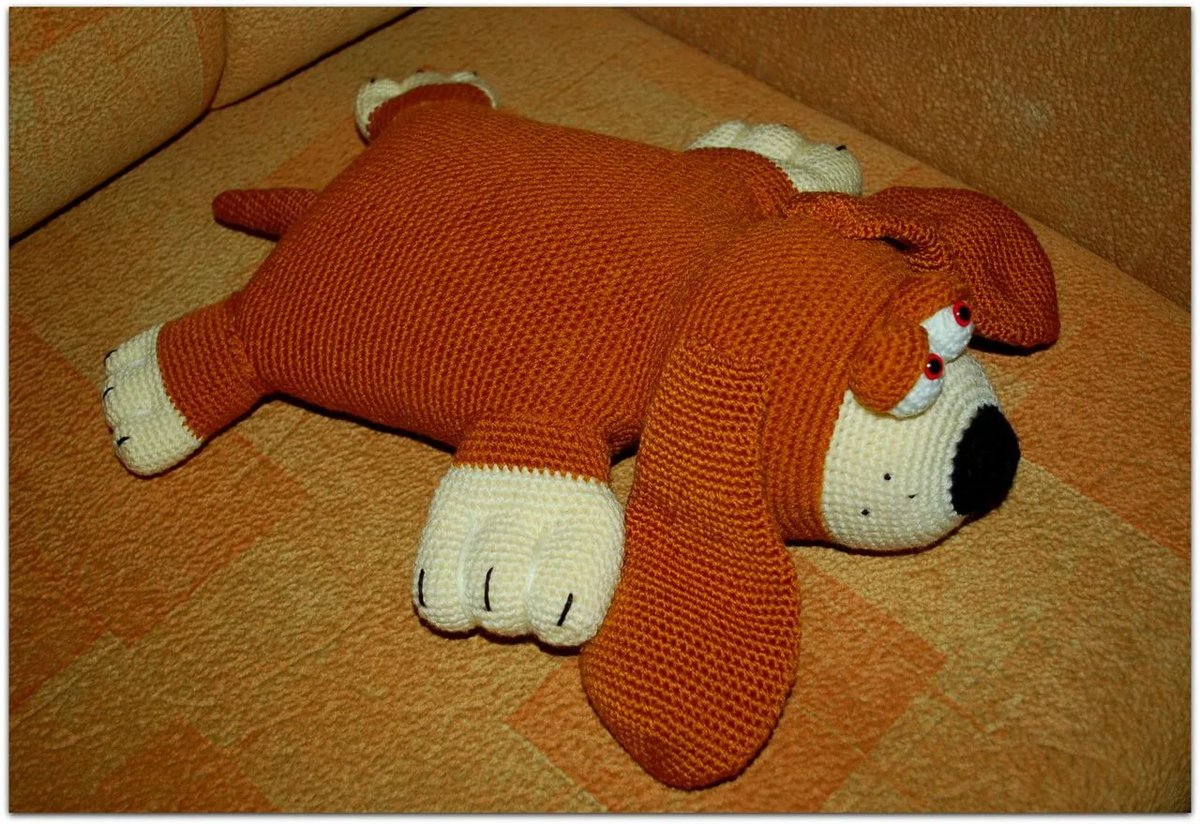 oreiller de chien tricoté