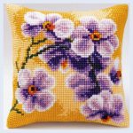 fleurs de broderie au point de croix